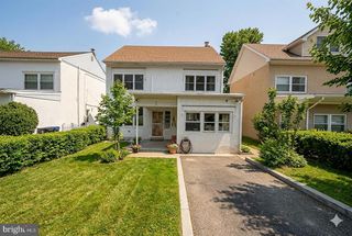 52 WENTWORTH LN, Bryn Mawr, PA 19010