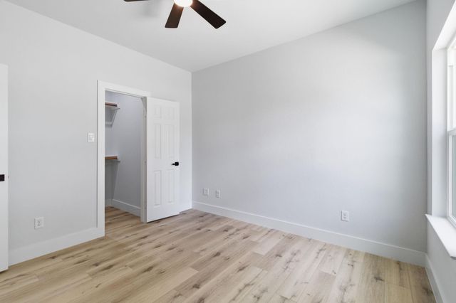7040 Kinney Street, Houston, TX 77087