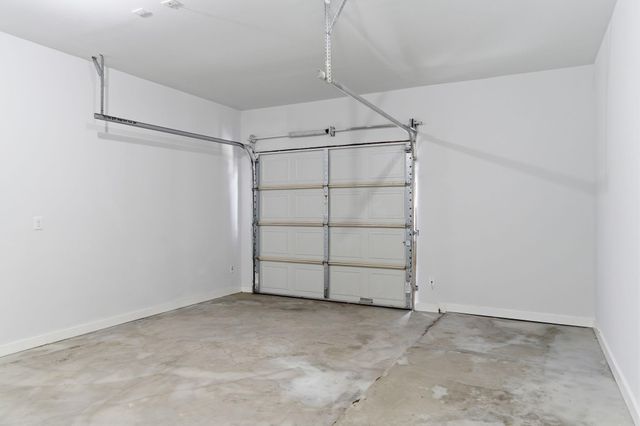 7040 Kinney Street, Houston, TX 77087