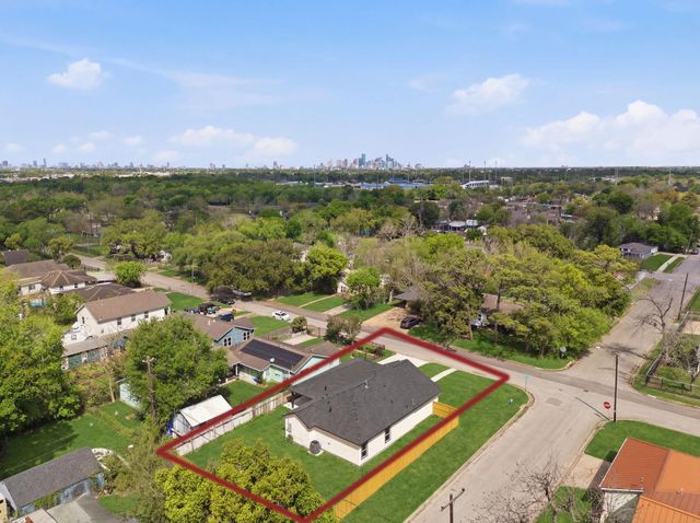 7040 Kinney Street, Houston, TX 77087