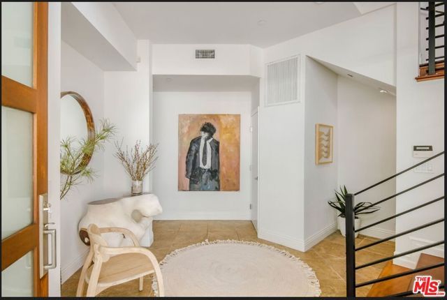 3685 Mandeville Canyon Road, Los Angeles, CA 90049