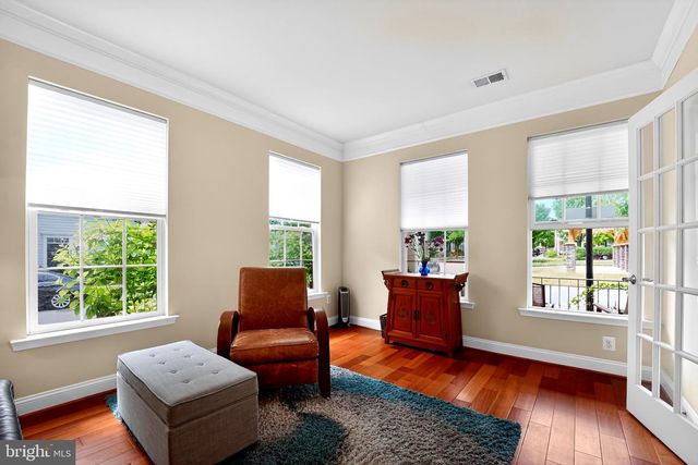 130 LINDEN PL, Towson, MD 21286