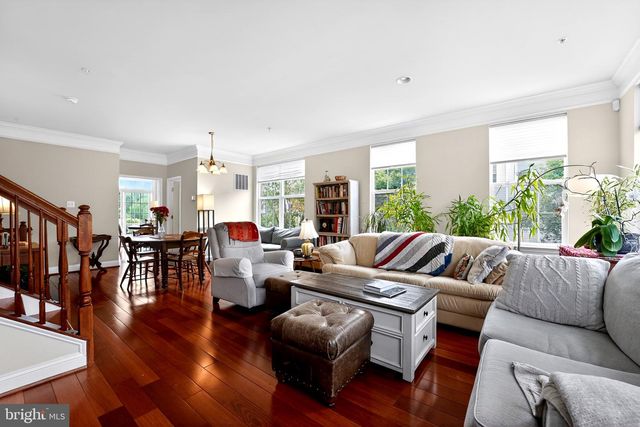 130 LINDEN PL, Towson, MD 21286