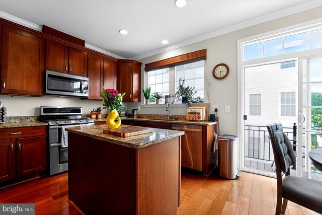 130 LINDEN PL, Towson, MD 21286
