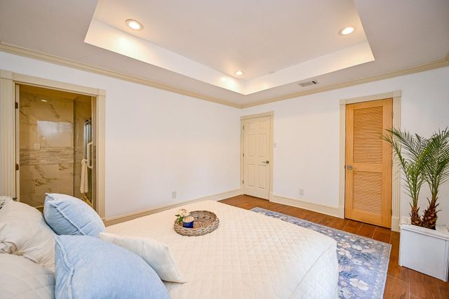 10346 Carlow Lane, La Porte, TX 77571