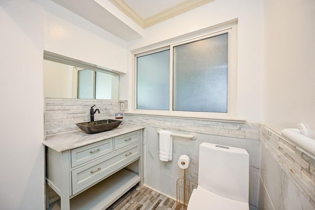 10346 Carlow Lane, La Porte, TX 77571