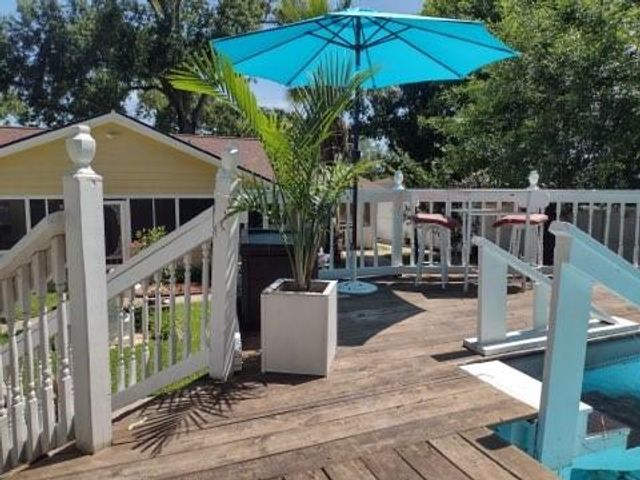 10346 Carlow Lane, La Porte, TX 77571