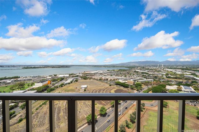98-099 Uao Place 2909, Aiea, HI 96701