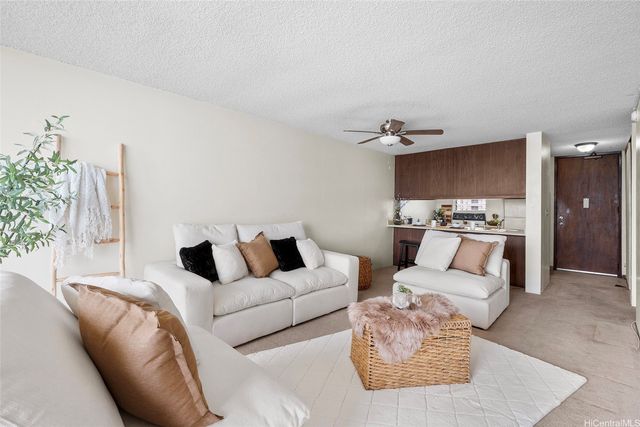98-099 Uao Place 2909, Aiea, HI 96701
