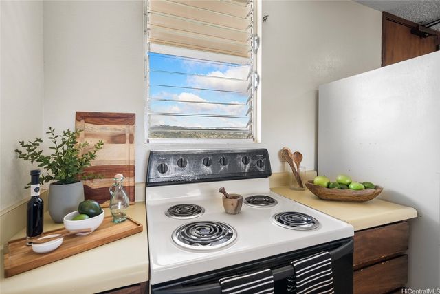 98-099 Uao Place 2909, Aiea, HI 96701