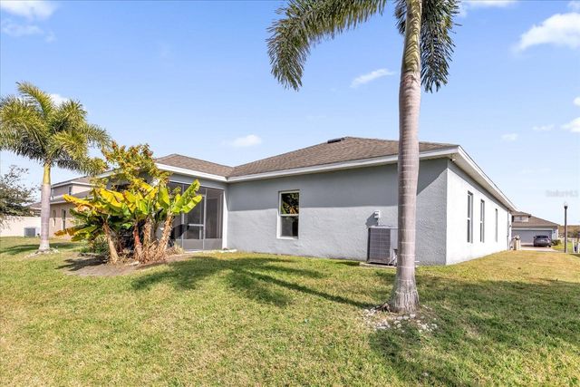 2751 WADEVIEW LOOP, St Cloud, FL 34769