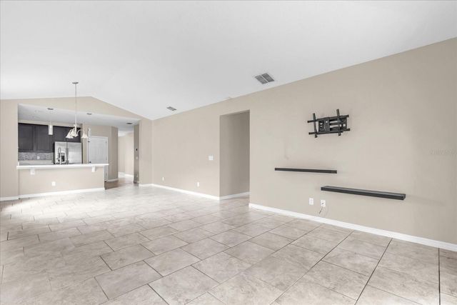 2751 WADEVIEW LOOP, St Cloud, FL 34769