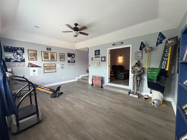 1240 Kensington Drive, Desoto, TX 75115