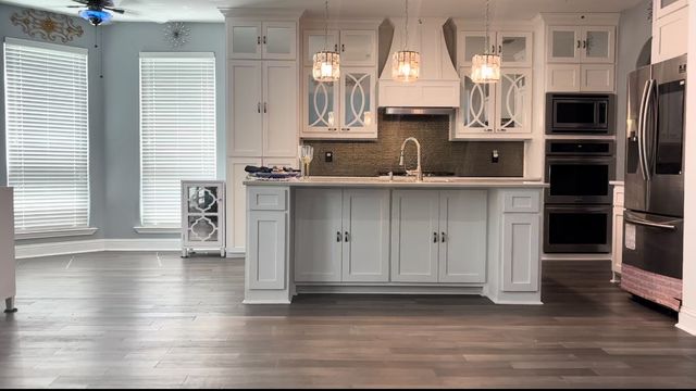1240 Kensington Drive, Desoto, TX 75115