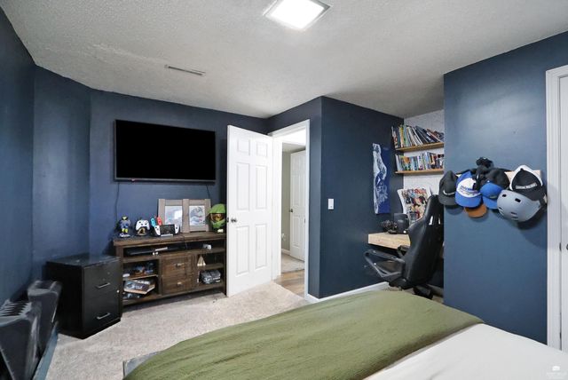 3460 Treesmill Drive, Manhattan, KS 66503