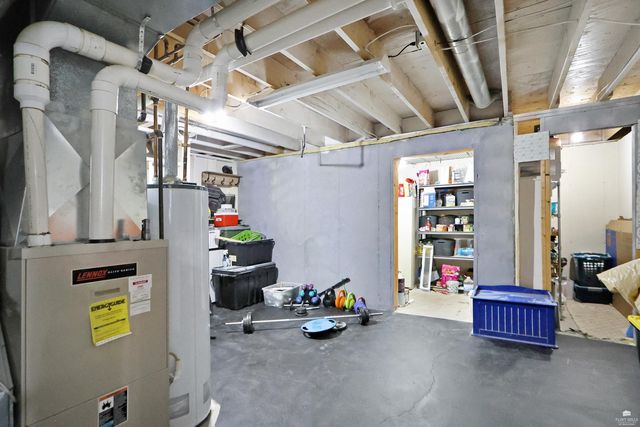 3460 Treesmill Drive, Manhattan, KS 66503