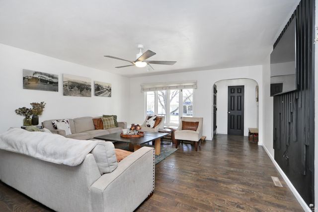 3460 Treesmill Drive, Manhattan, KS 66503