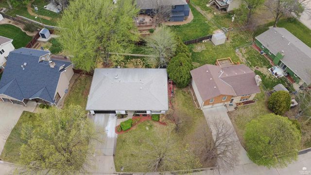 3460 Treesmill Drive, Manhattan, KS 66503