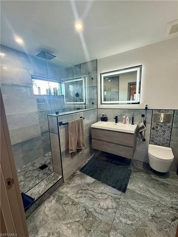 122 E North Shore AVE, North Fort Myers, FL 33917