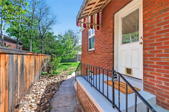 3176 W 39th Avenue, Denver, CO 80211