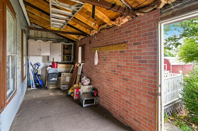 101 W 2nd Street, Frazeysburg, OH 43822