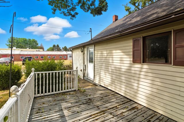 101 W 2nd Street, Frazeysburg, OH 43822