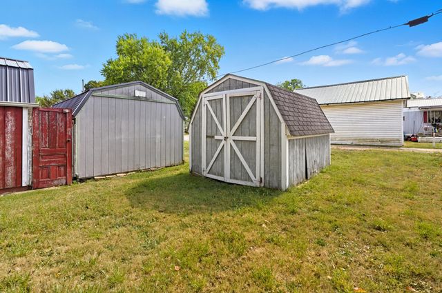 101 W 2nd Street, Frazeysburg, OH 43822