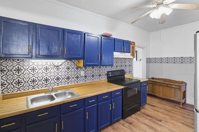 101 W 2nd Street, Frazeysburg, OH 43822