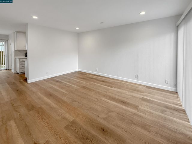 1919 Ygnacio Valley Rd 55, Walnut Creek, CA 94598