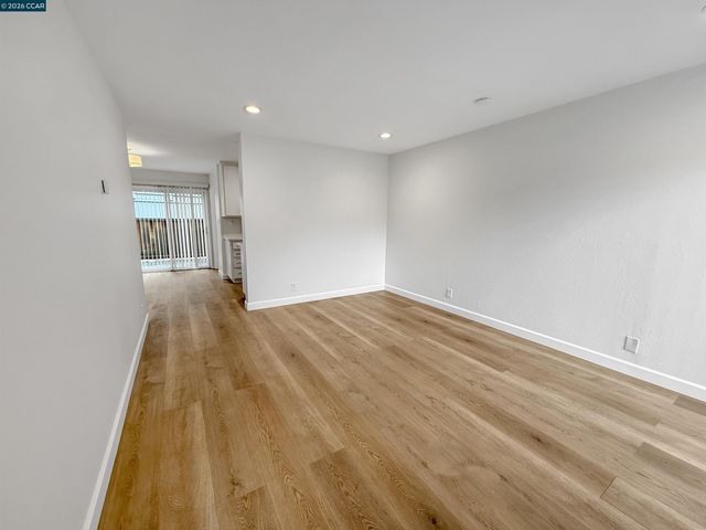 1919 Ygnacio Valley Rd 55, Walnut Creek, CA 94598