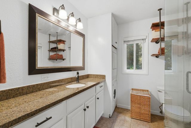 17741 Comanche Trl, Los Gatos, CA 95033