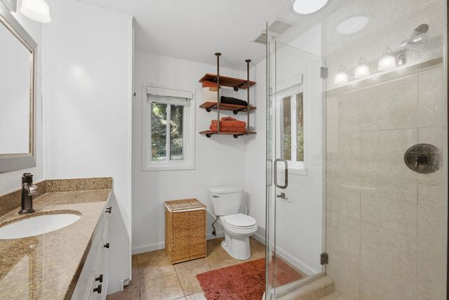 17741 Comanche Trl, Los Gatos, CA 95033