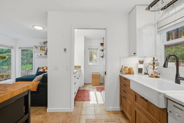 17741 Comanche Trl, Los Gatos, CA 95033