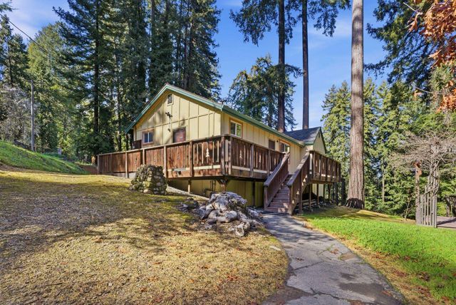 17741 Comanche Trl, Los Gatos, CA 95033