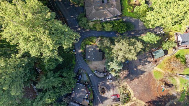 17741 Comanche Trl, Los Gatos, CA 95033