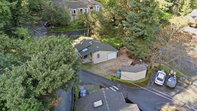 17741 Comanche Trl, Los Gatos, CA 95033