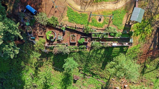 17741 Comanche Trl, Los Gatos, CA 95033