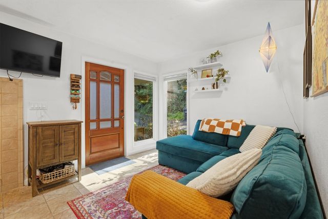 17741 Comanche Trl, Los Gatos, CA 95033