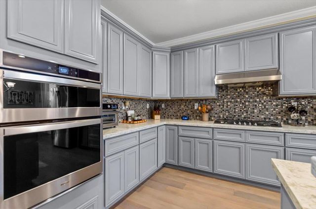 1809 Seabiscuit Way, Plumas Lake, CA 95961