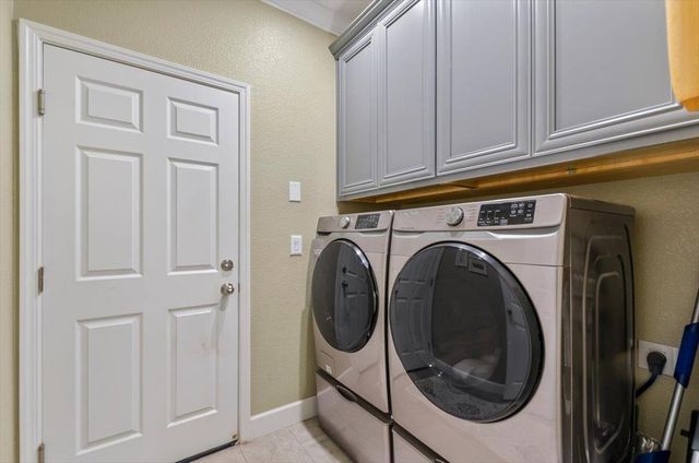 1809 Seabiscuit Way, Plumas Lake, CA 95961