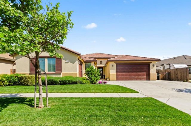 1809 Seabiscuit Way, Plumas Lake, CA 95961