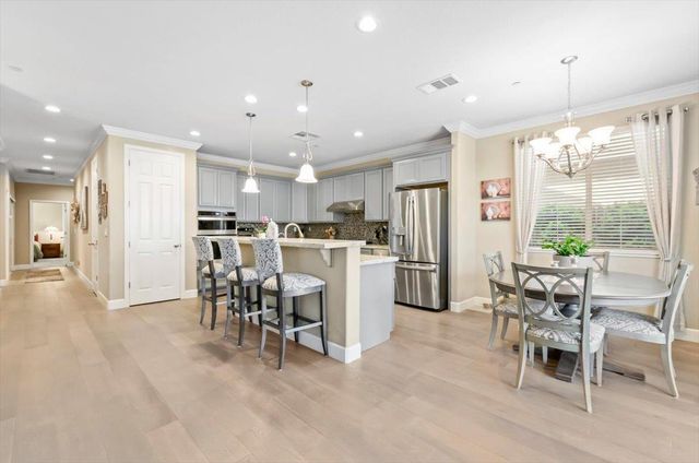 1809 Seabiscuit Way, Plumas Lake, CA 95961