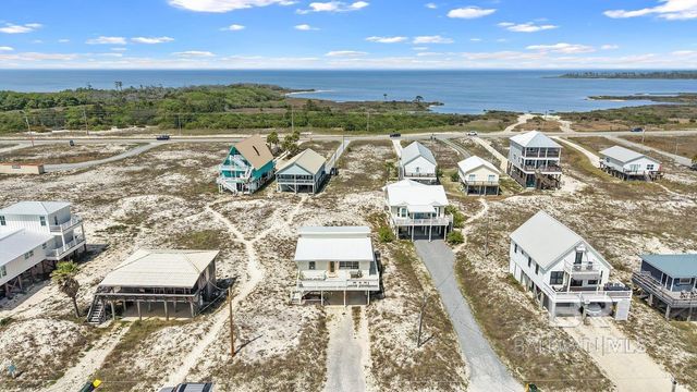 3425 Ponce De Leon Court, Gulf Shores, AL 36542