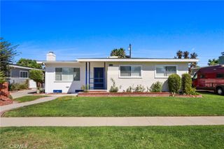 2690 Senasac, Long Beach, CA 90815
