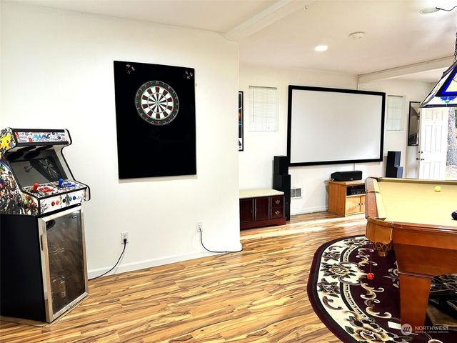 190 Ocean Shores Boulevard SW, Ocean Shores, WA 98569