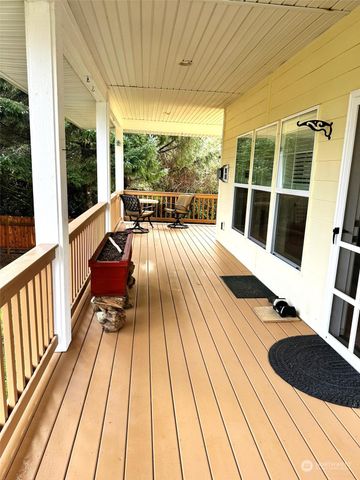 190 Ocean Shores Boulevard SW, Ocean Shores, WA 98569