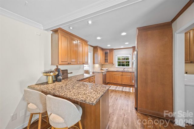 3826 Severn Avenue, Charlotte, NC 28210