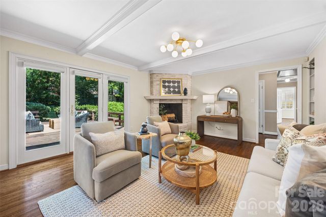 3826 Severn Avenue, Charlotte, NC 28210