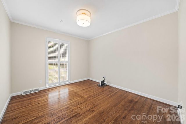 3826 Severn Avenue, Charlotte, NC 28210