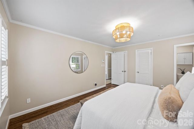 3826 Severn Avenue, Charlotte, NC 28210
